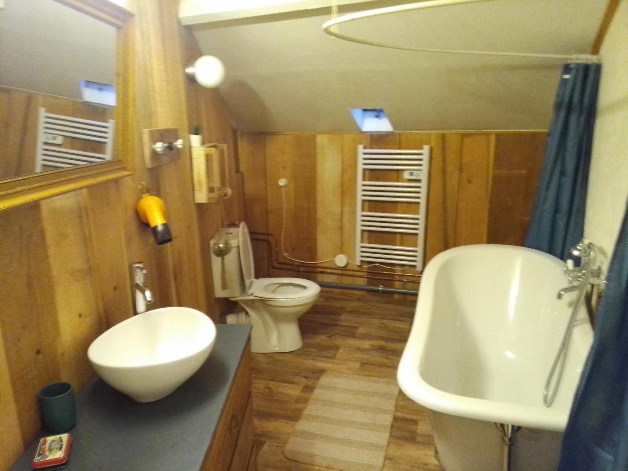 Le Repos Des Ducs, Accessible En Velo Holiday home